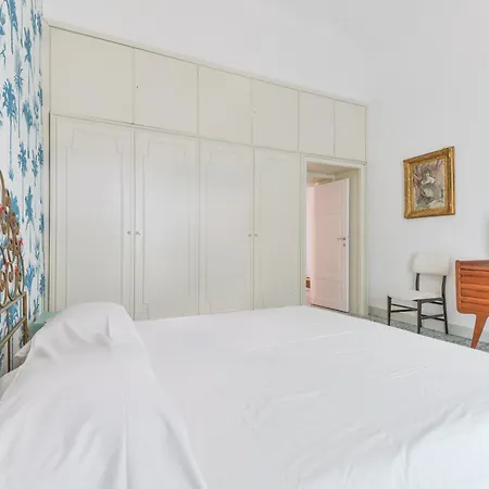 Acqua Luxury Sul Mare * Bagnaia (Livorno)
