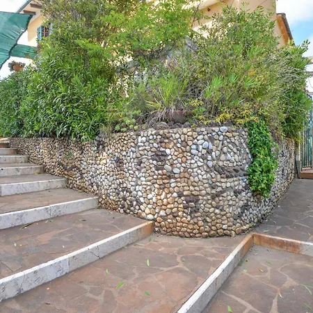 Acqua Luxury Sul Mare * Bagnaia (Livorno)